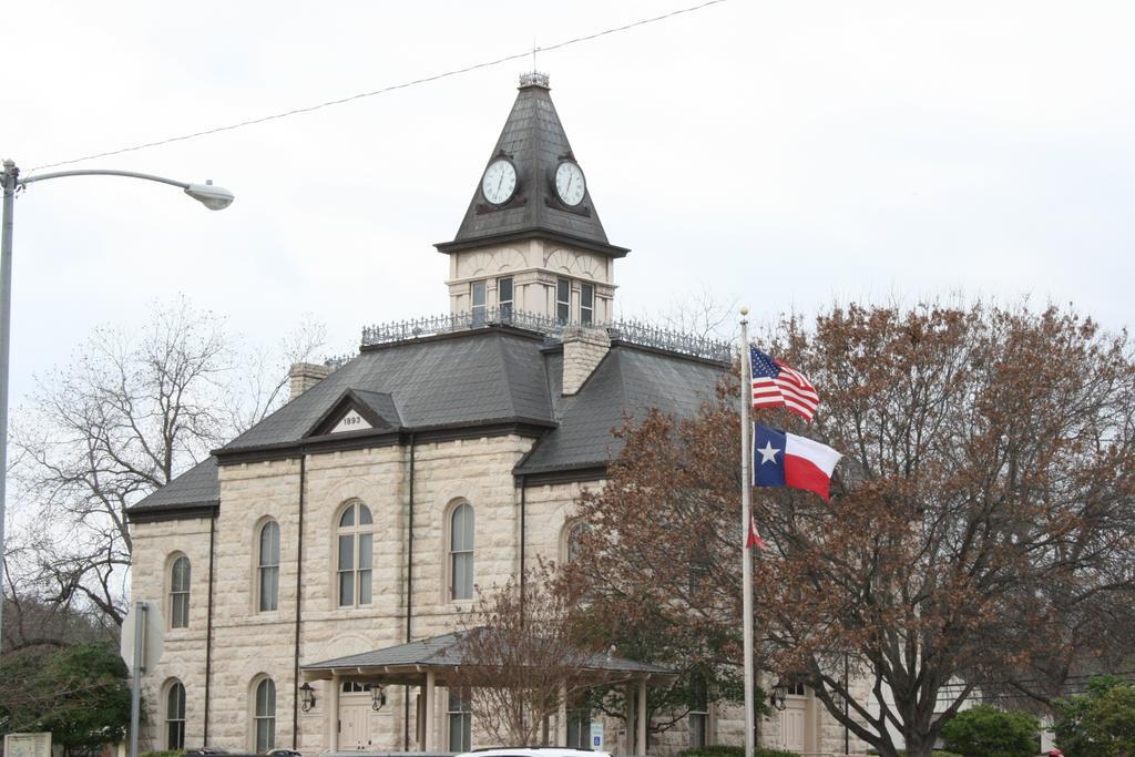 Holiday Inn Express Glen Rose By Ihg ภายนอก รูปภาพ